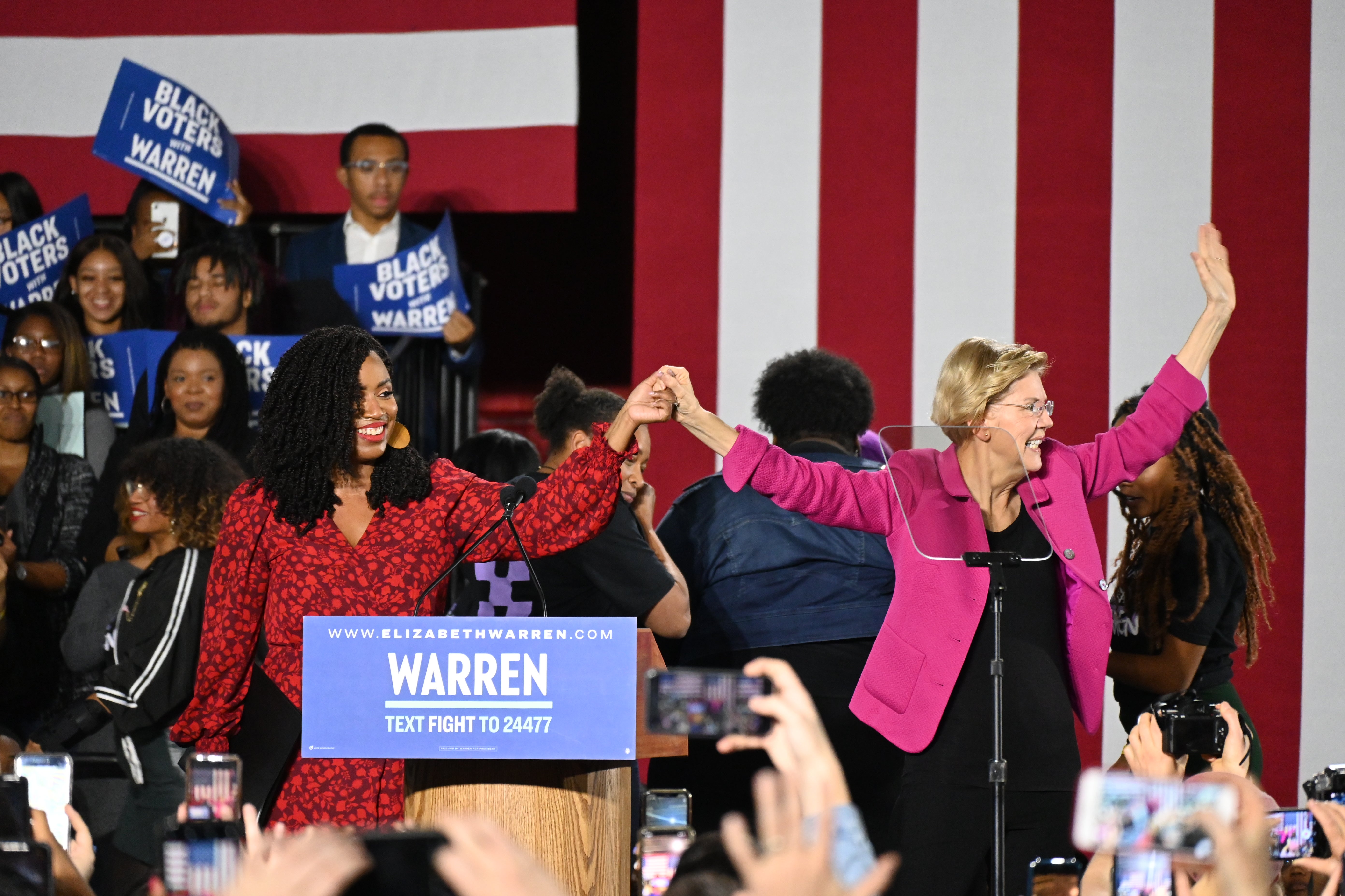 Elizabeth Warren On Marijuana: ‘Legalize It’