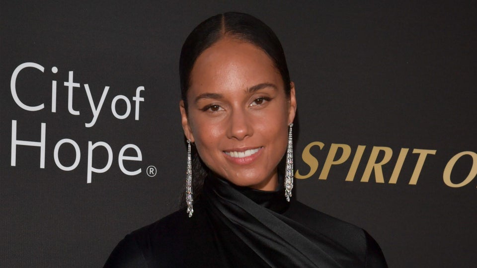 Alicia Keys Rocked A Musical Ponytail And Its A Masterpiece