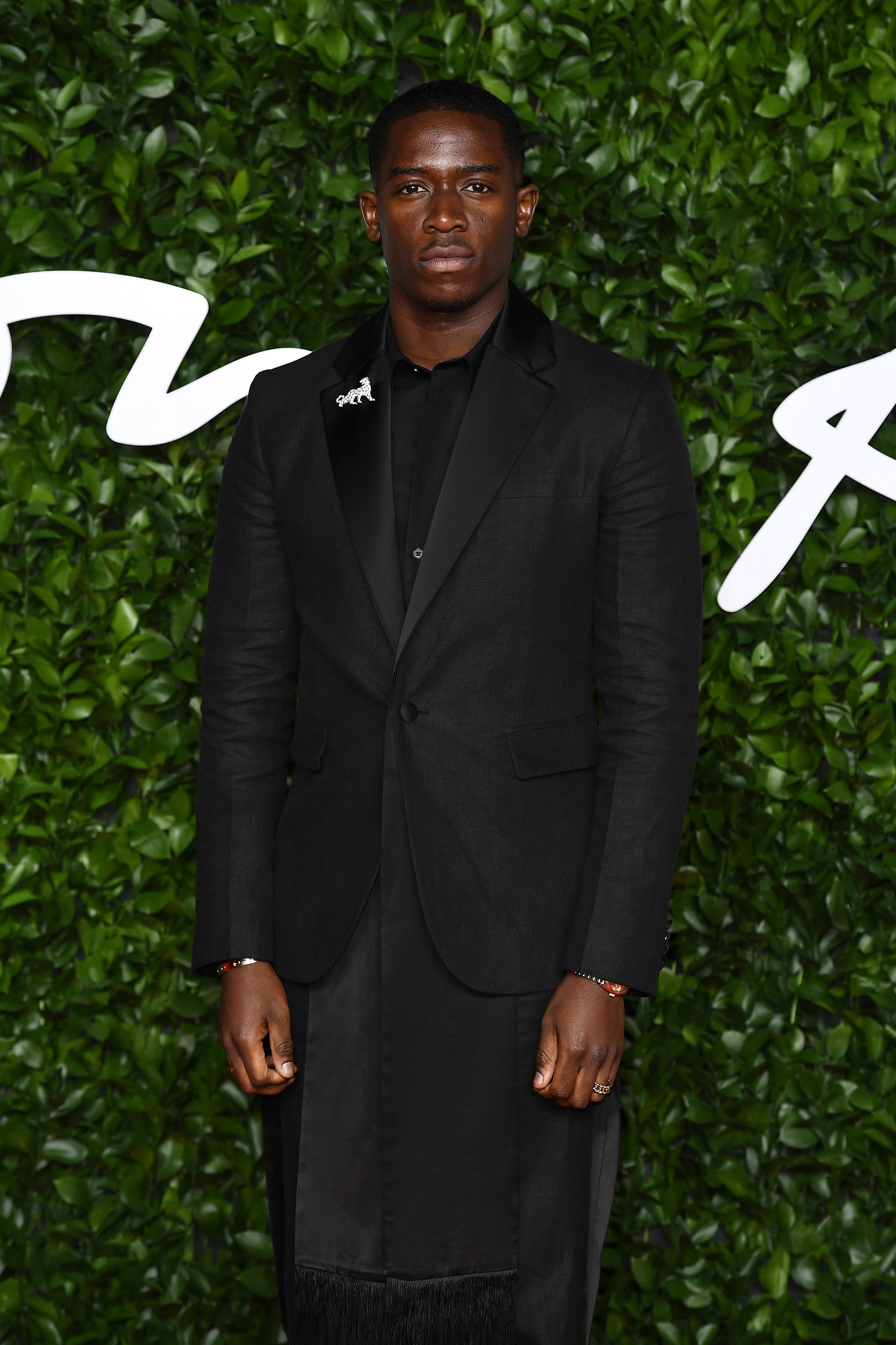 The Best Red-Carpet Looks At The 2019 Fashion Awards