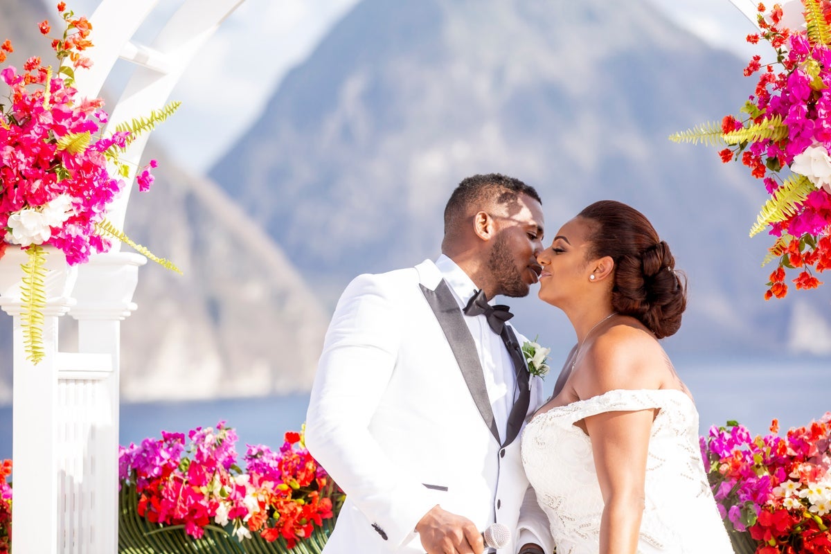 2019 Bridal Bliss Awards! These Couples Wowed Us In Every Way