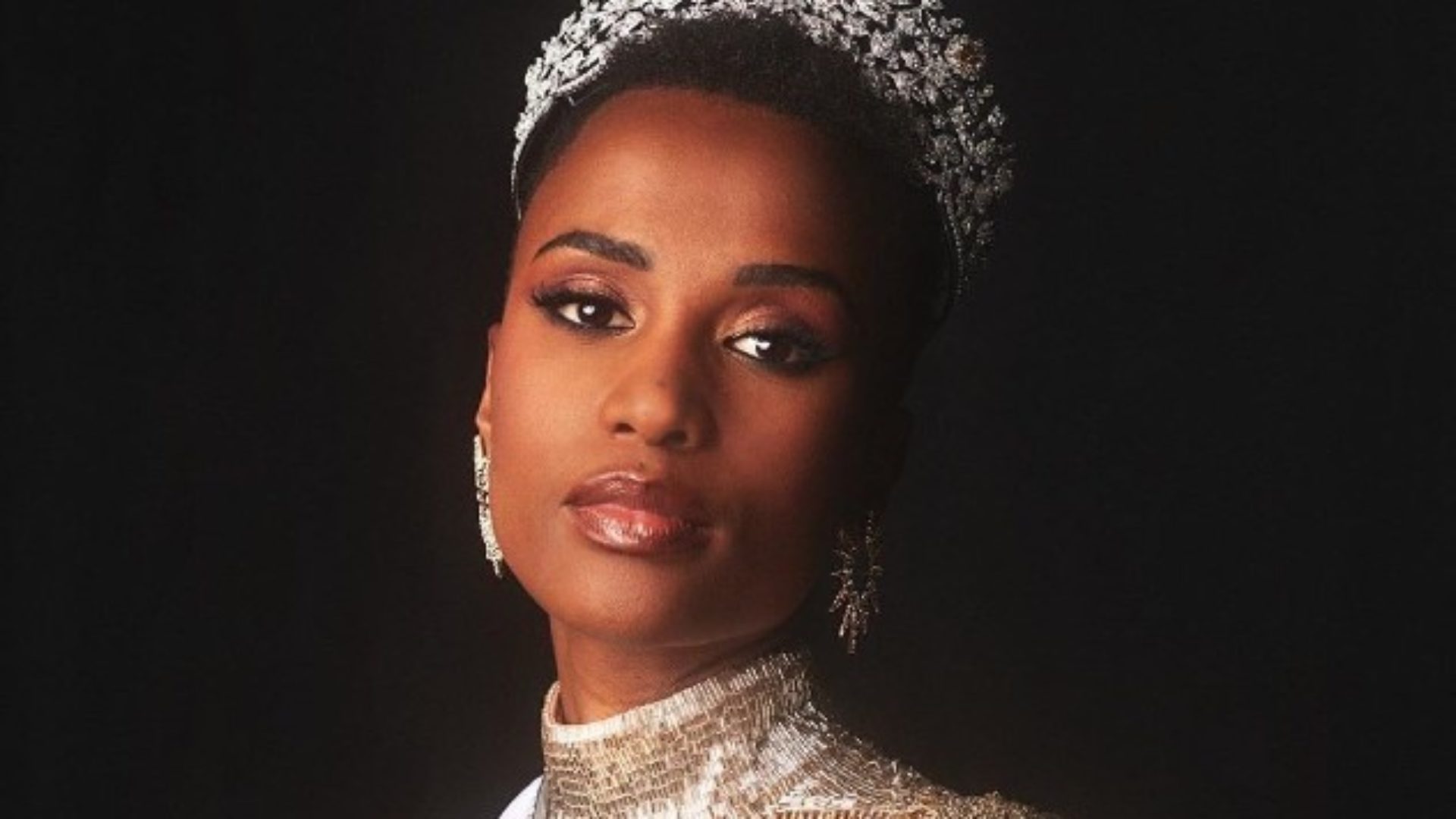 The New Miss Universe Is An Unapologetically Natural Black Beauty