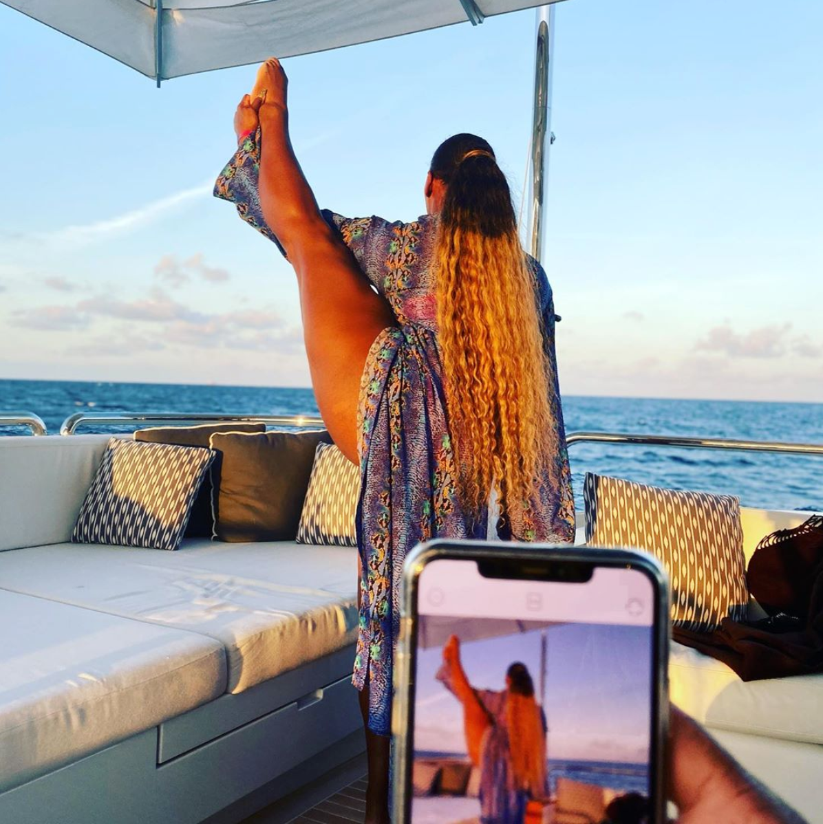 Serena And Venus Williams Turning Up On A Yacht Is All The Travel Motivation We Need