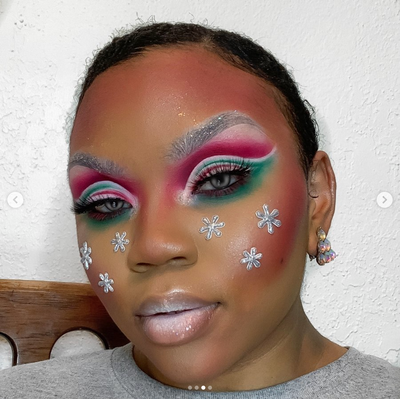 15 Makeup Looks That Will Get You In The Holiday Spirit
