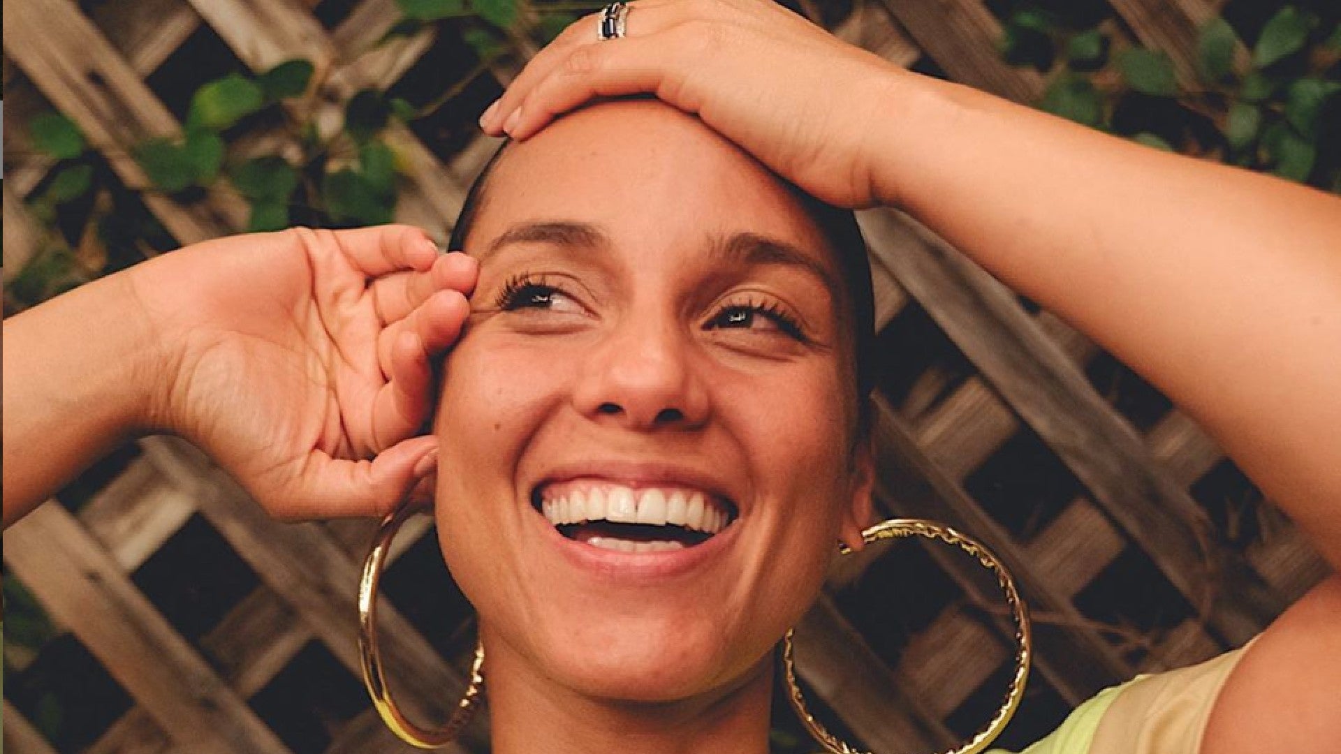 Alicia Keys Reveals Her Secrets To Glowing Skin In 'Get Unready With Me' Tutorial