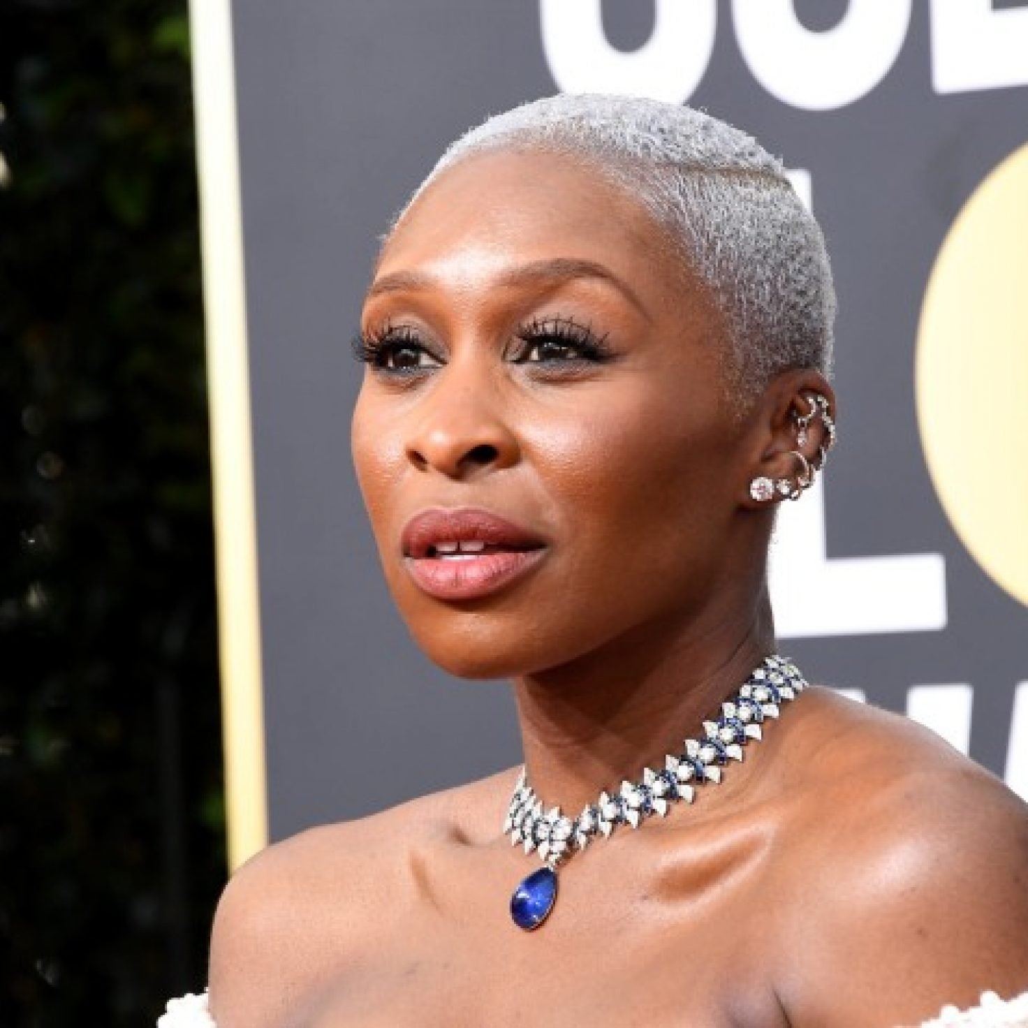 Get Cynthia Erivo's Tinted Golden Globes Pixie Without Damaging Your Hair