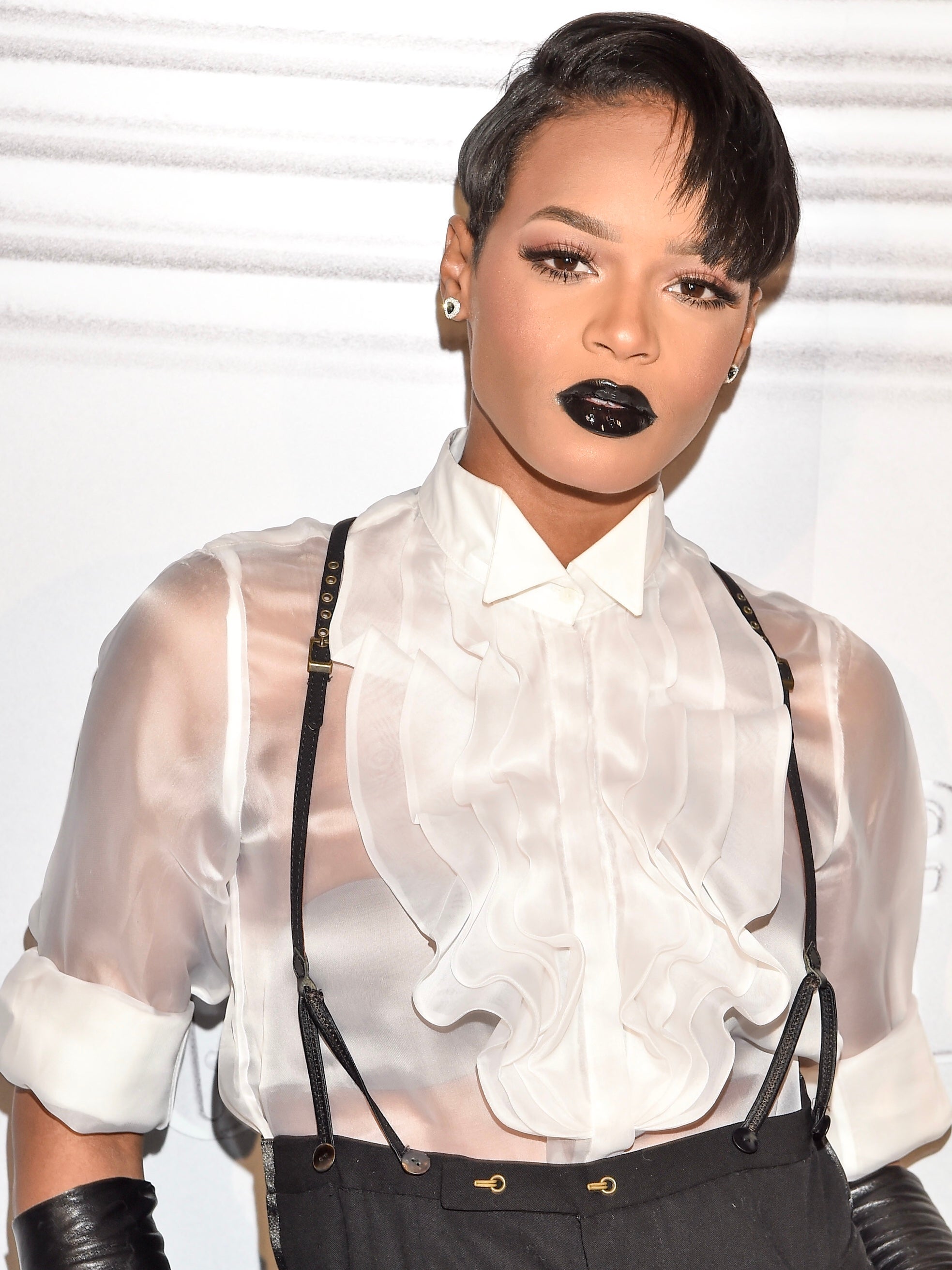 Didi Stone Shows Us Cool Ways To Rock A Short Cut At PFW