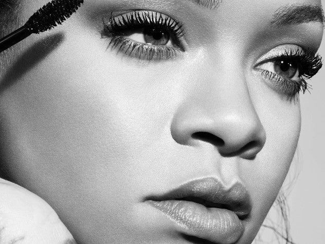 Rihanna Just Revealed The Secret To Longer Looking Lashes