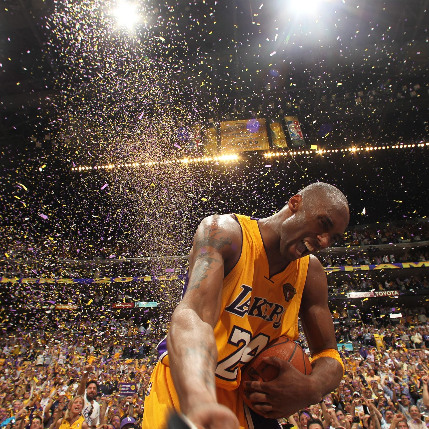 Kobe Bryant To Be Inducted Into Basketball Hall Of Fame