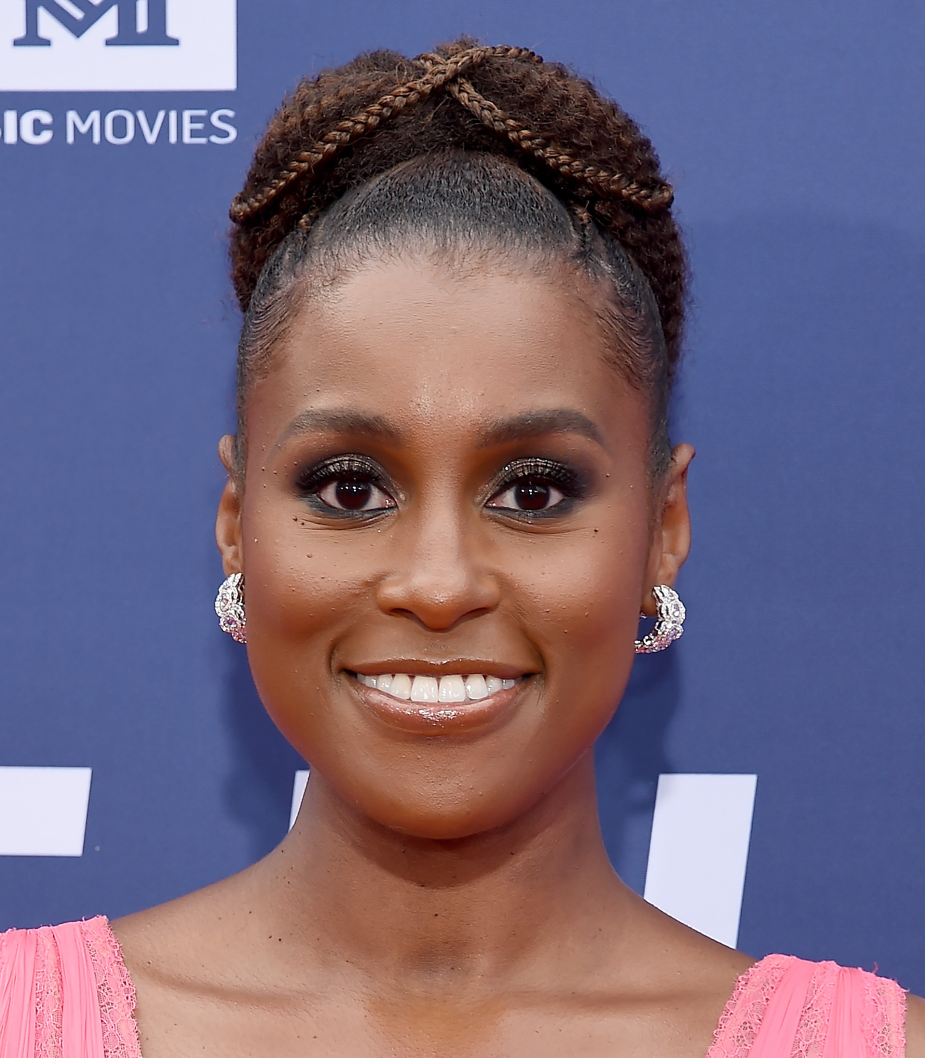 20 Times We Wanted To Copy Issa Rae's Creative Hair And Cool Makeup