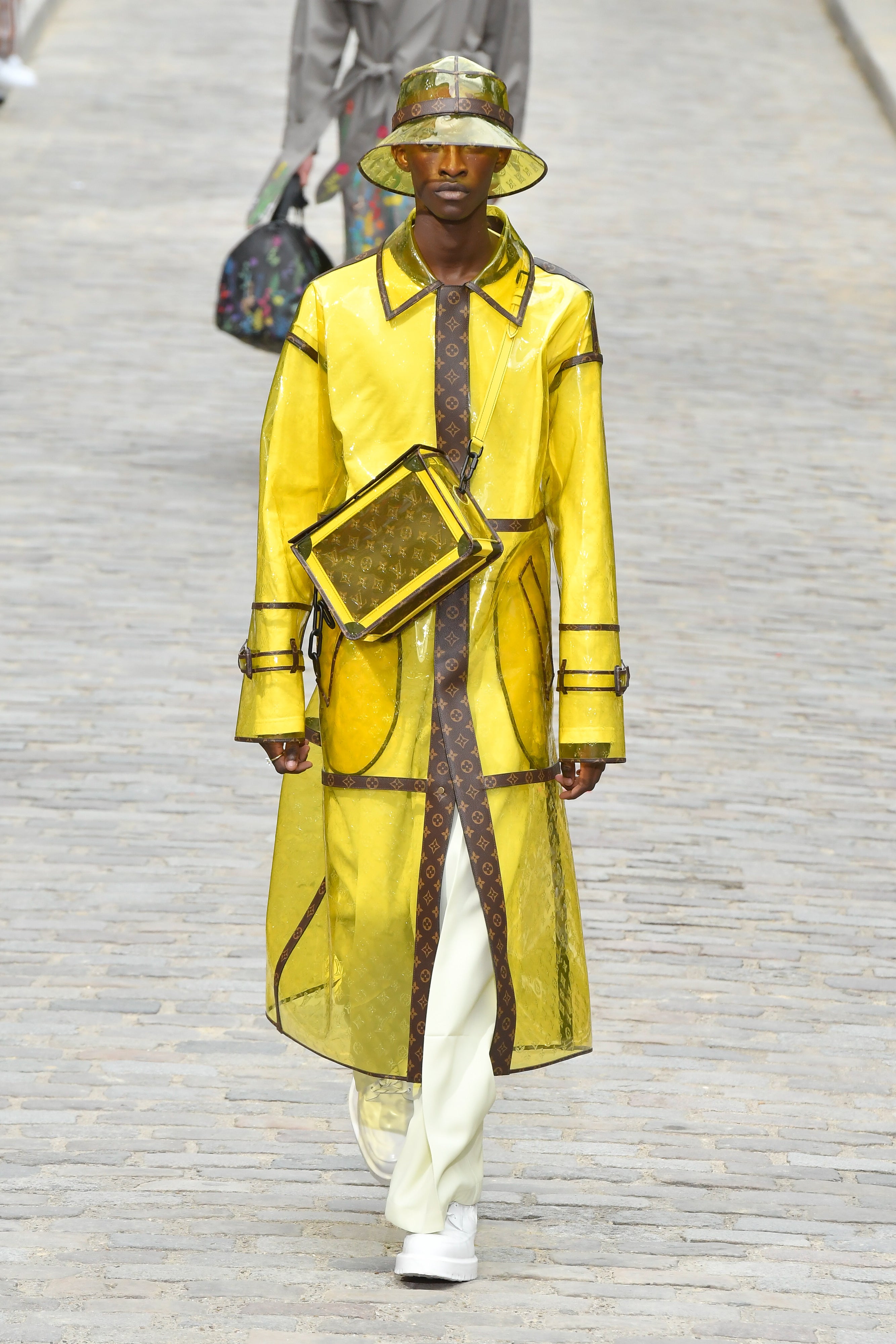 Runway Looks We'd Love To See At The 2020 Golden Globes