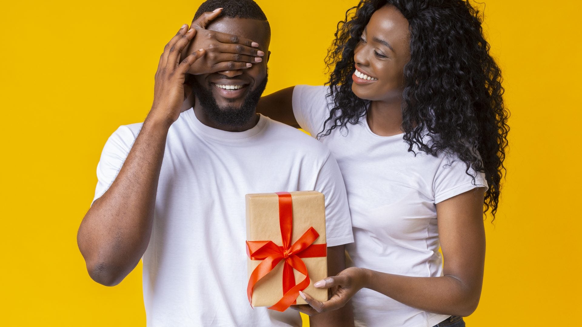 6 Smart Valentine's Day Gifts The Man In Your Life Will Fall In Love With