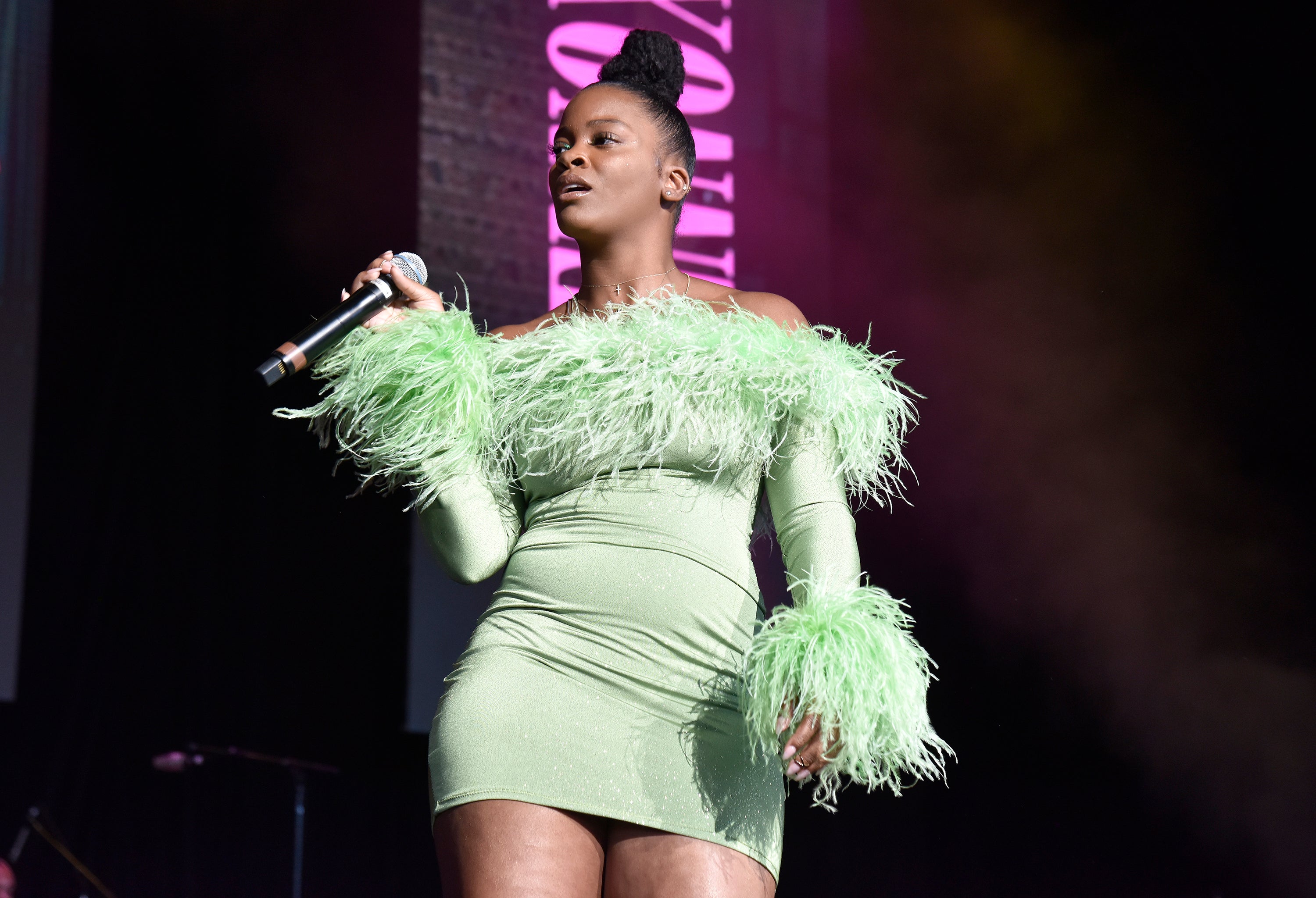 Ari Lennox Has A Message For The Navy When It Comes to Rushing Rihanna: 'Let The Queen Breathe'