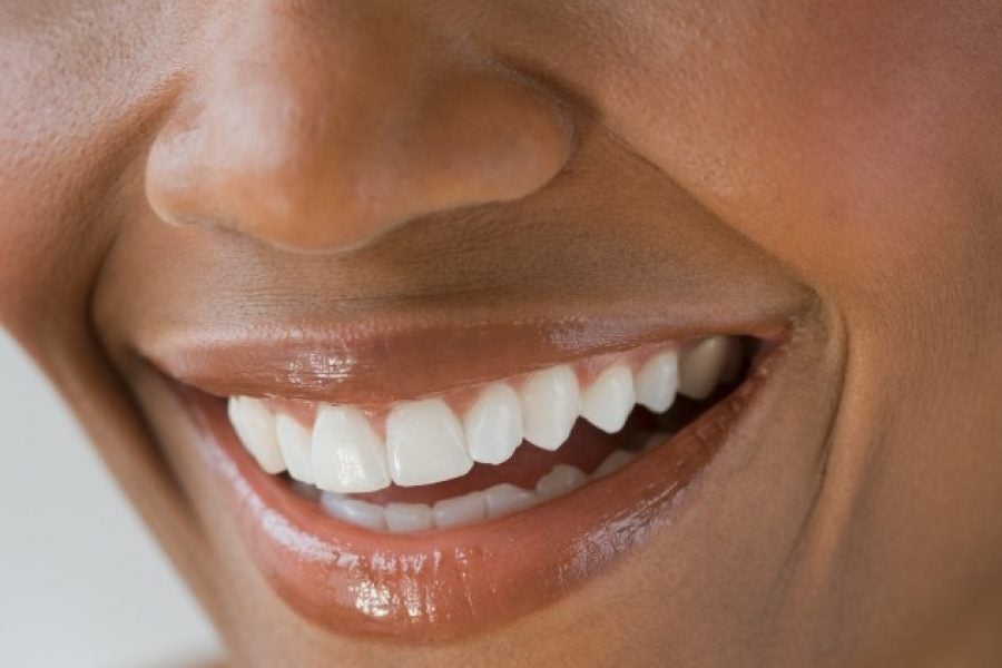 5 Best Lip Glosses For Dry and Chapped Lips Essence