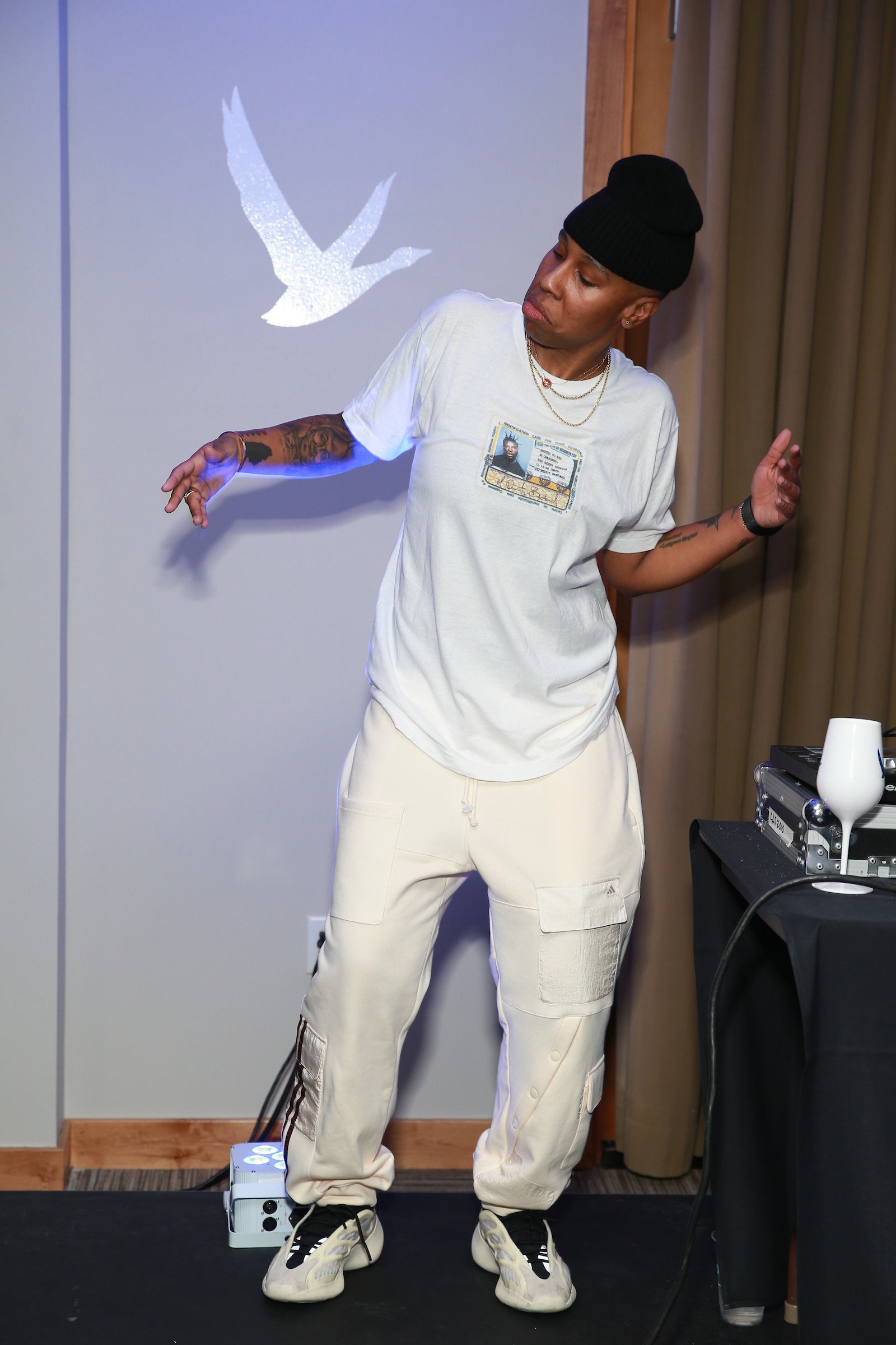 Jurnee Smollett-Bell, Kerry Washington, Cecily Tyson And More Celebs Out And About