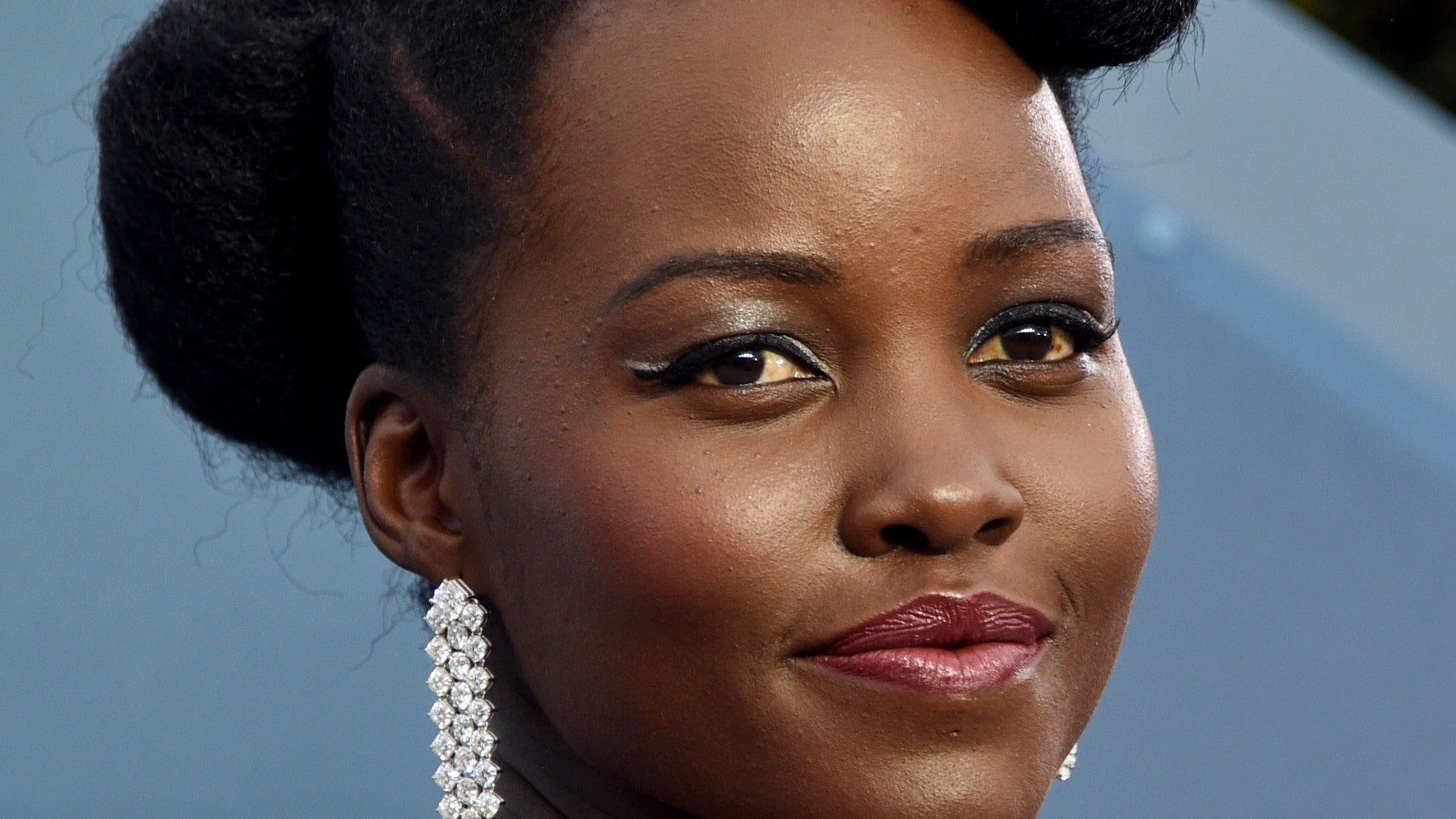 Lupita’s Makeup Artist Gives Tips On How To Make Eyeliner Pop On Dark Skin Tones