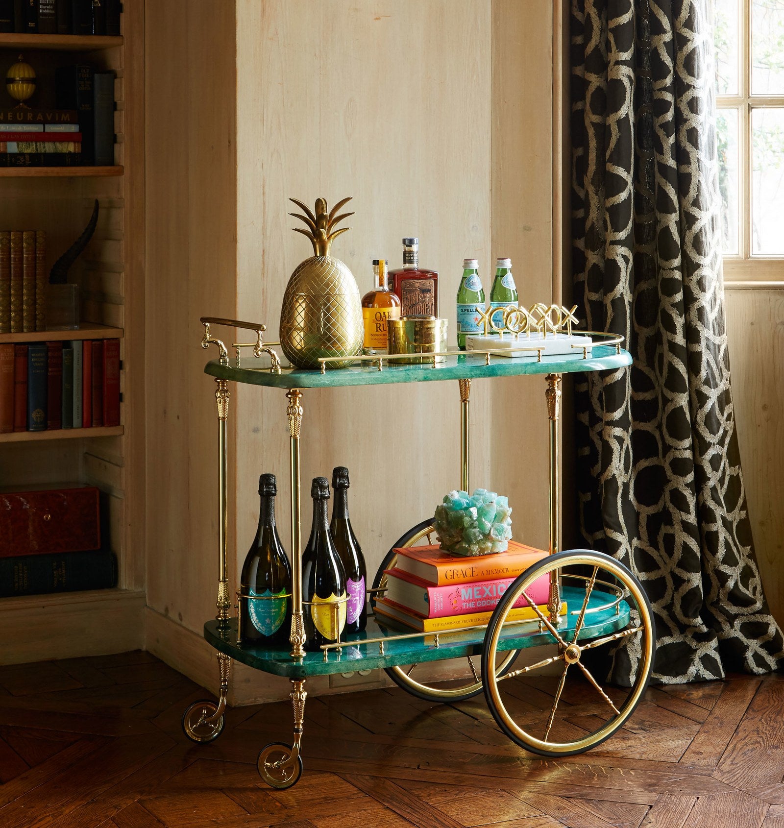 Create The Stylish Bar Cart Of Your Dreams With These Tips