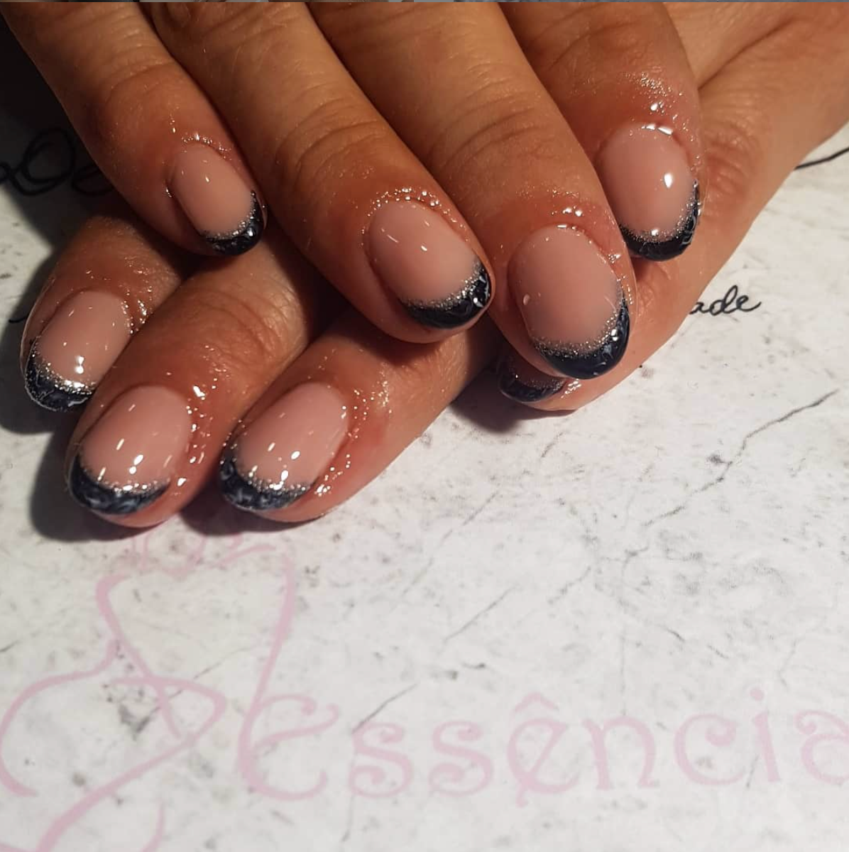 This '90s Nail Trend Is Back In Style, But It Looks Different