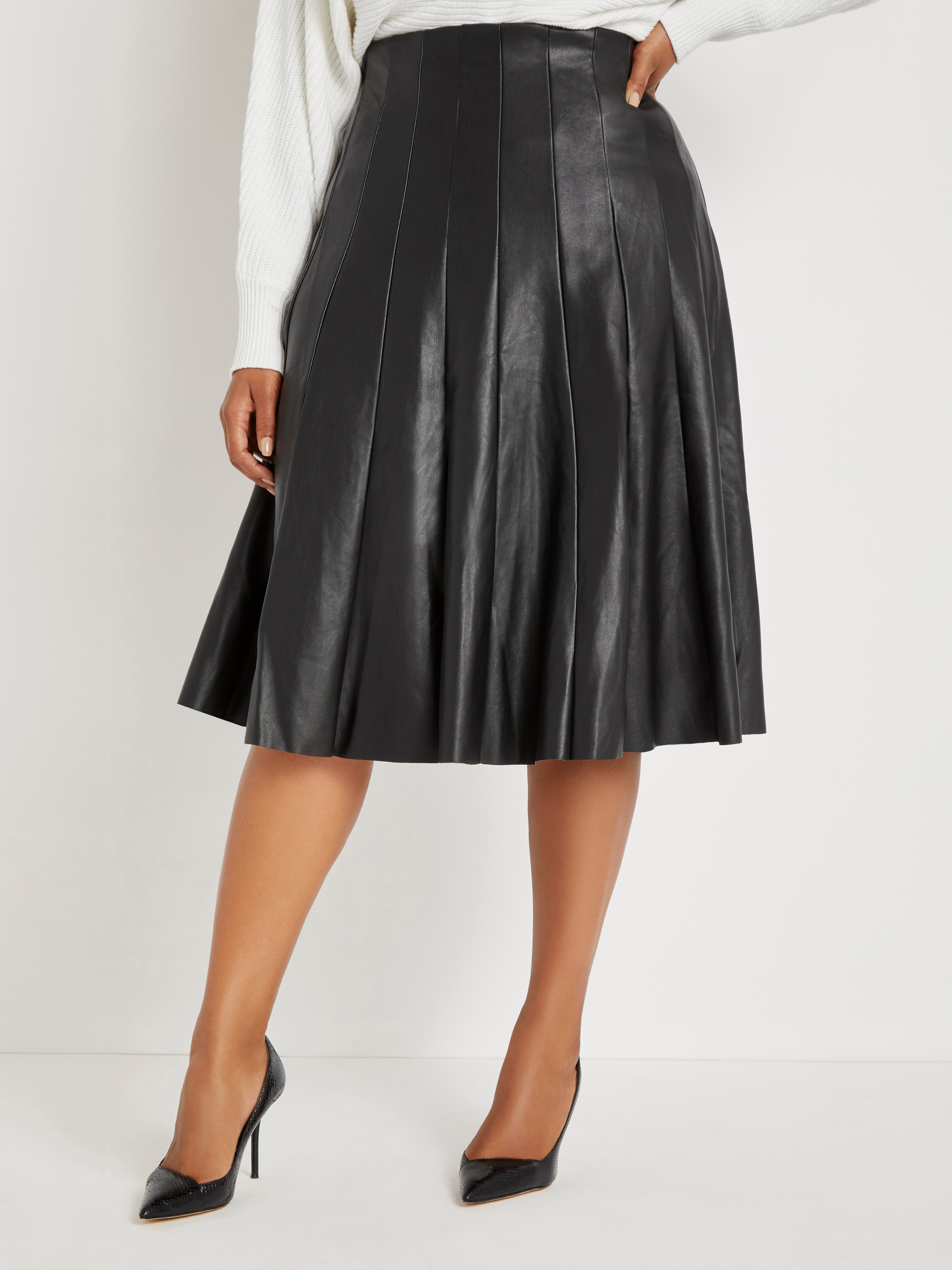 Oh Hey, Curvy Girl! These Gems From Eloquii Are Going For Way Less and You Don't Want To Miss Out