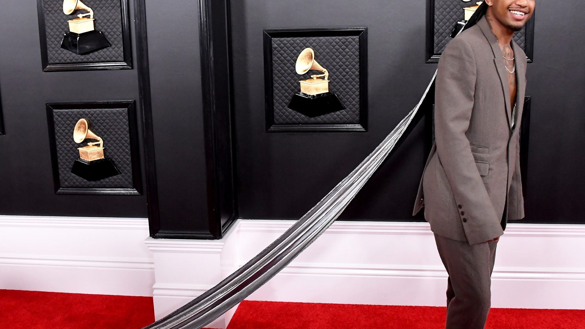 Guapdad 4000 Attends The Grammys In A 10-Foot-Long Durag