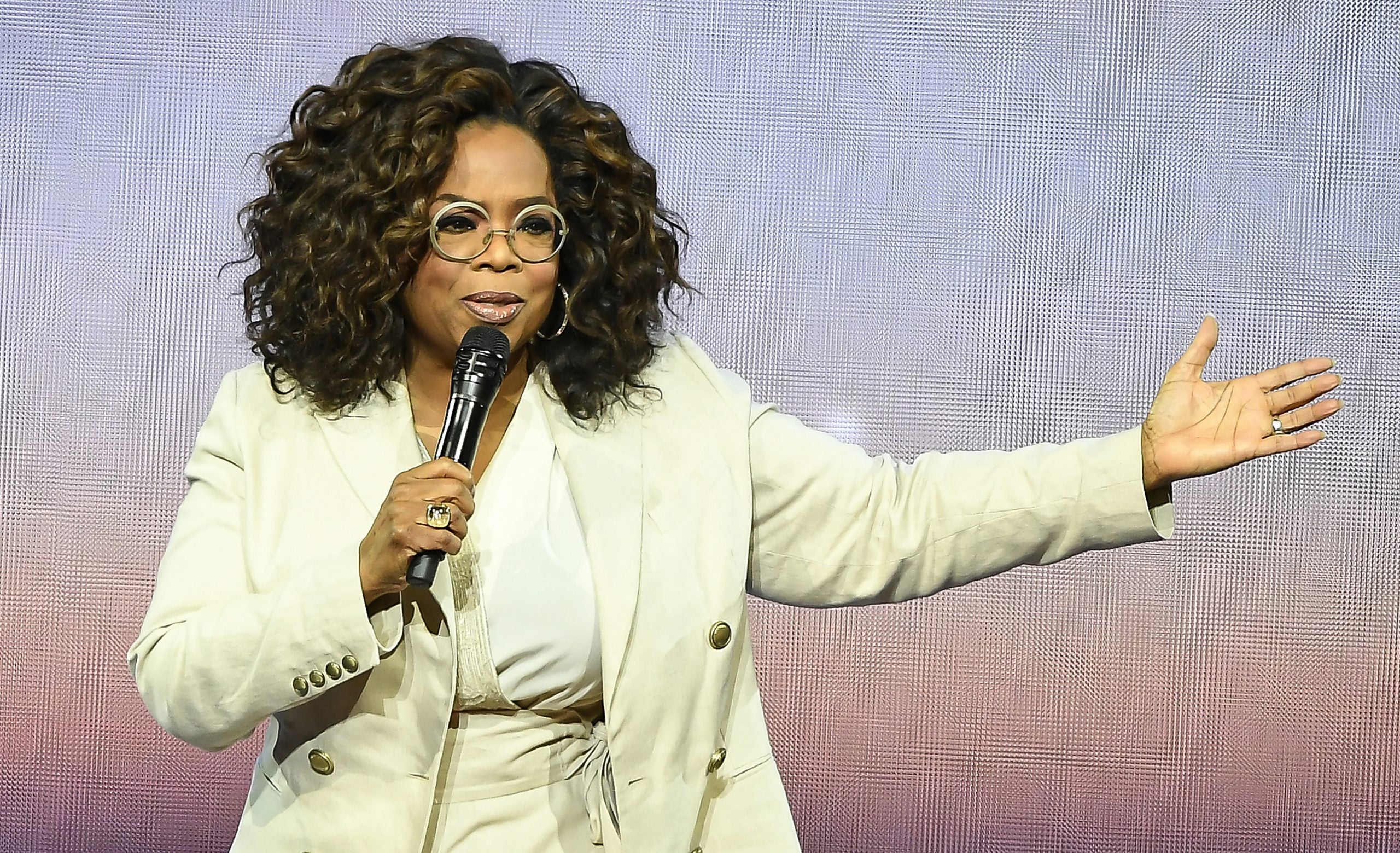 Oprah Winfrey Has Inspirational Message For Harvard Graduate