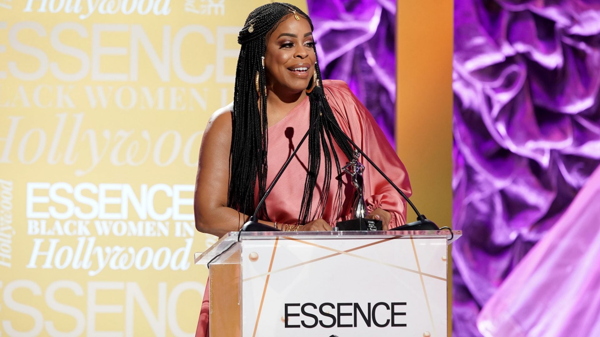 Lashana Lynch Calls Niecy Nash 'A Brilliant Example For Young People'