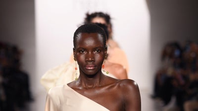 Get This Runway Makeup Look From NYFW In 5 Minutes - Essence