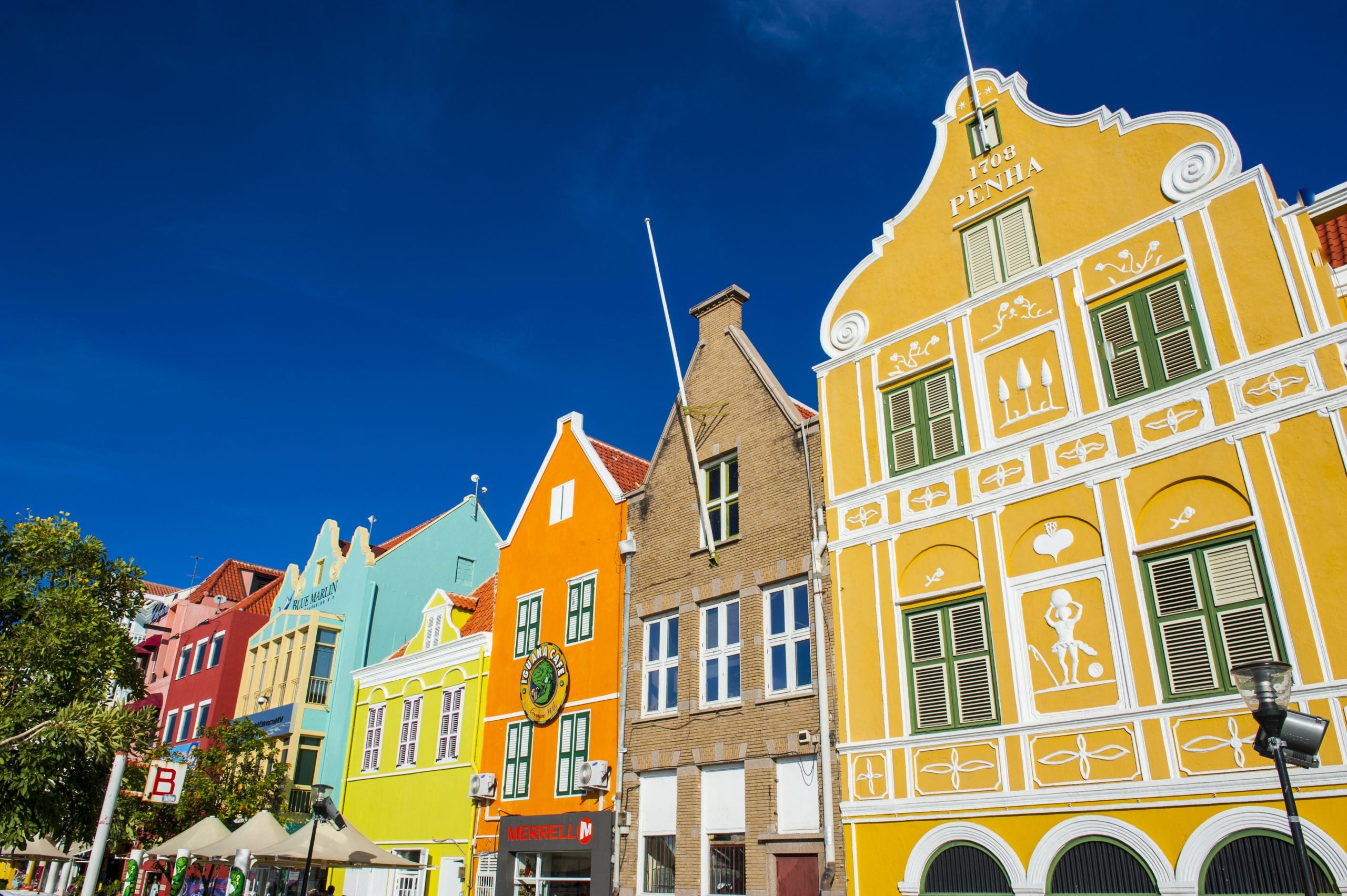 5 Reasons Curaçao Is The Perfect Island For Your Next Baecation
