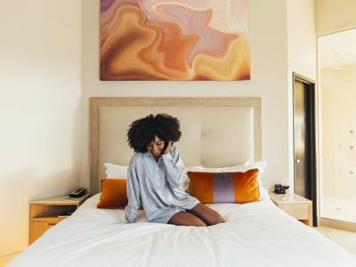 The Upgrade: 3 Apps For Finding Affordable Hotel Deals