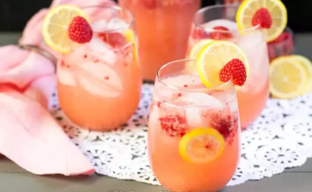 Toast To Friendship With These Sweet Galentine's Day Cocktails