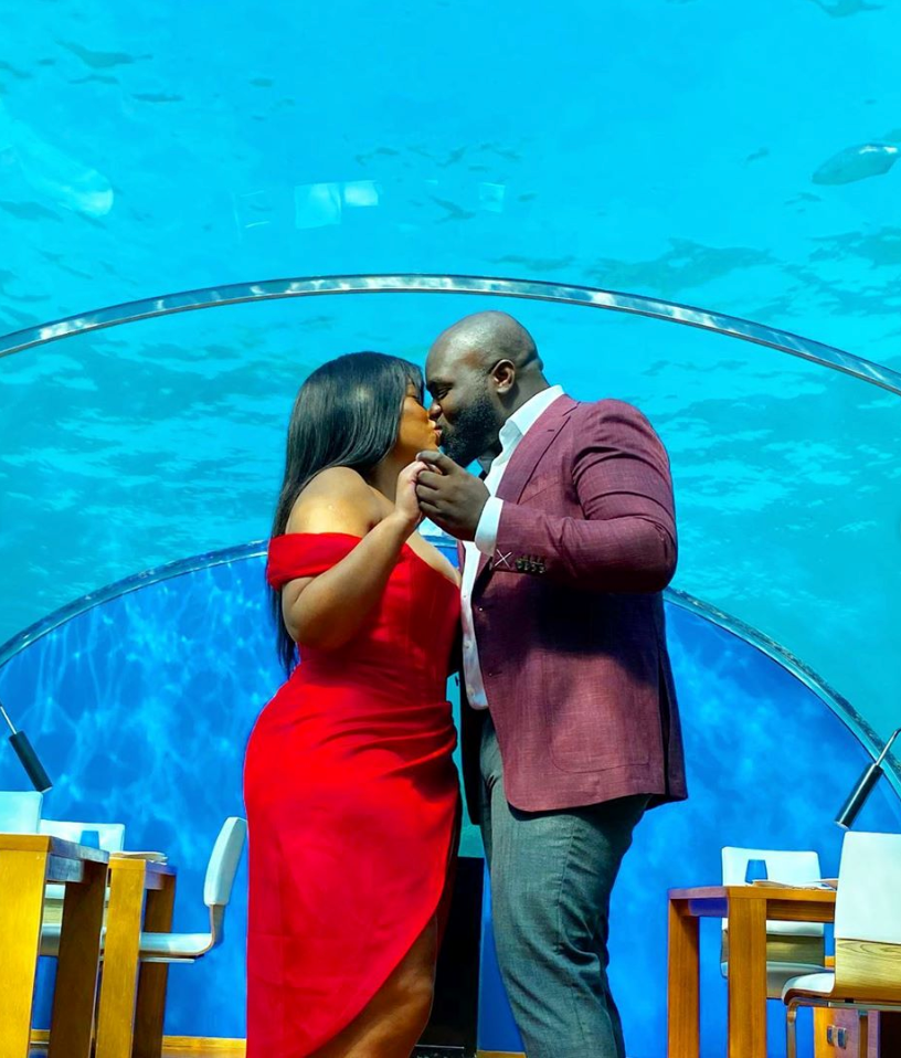 This Couple's Underwater Maldives Proposal Will Make Your Heart Smile