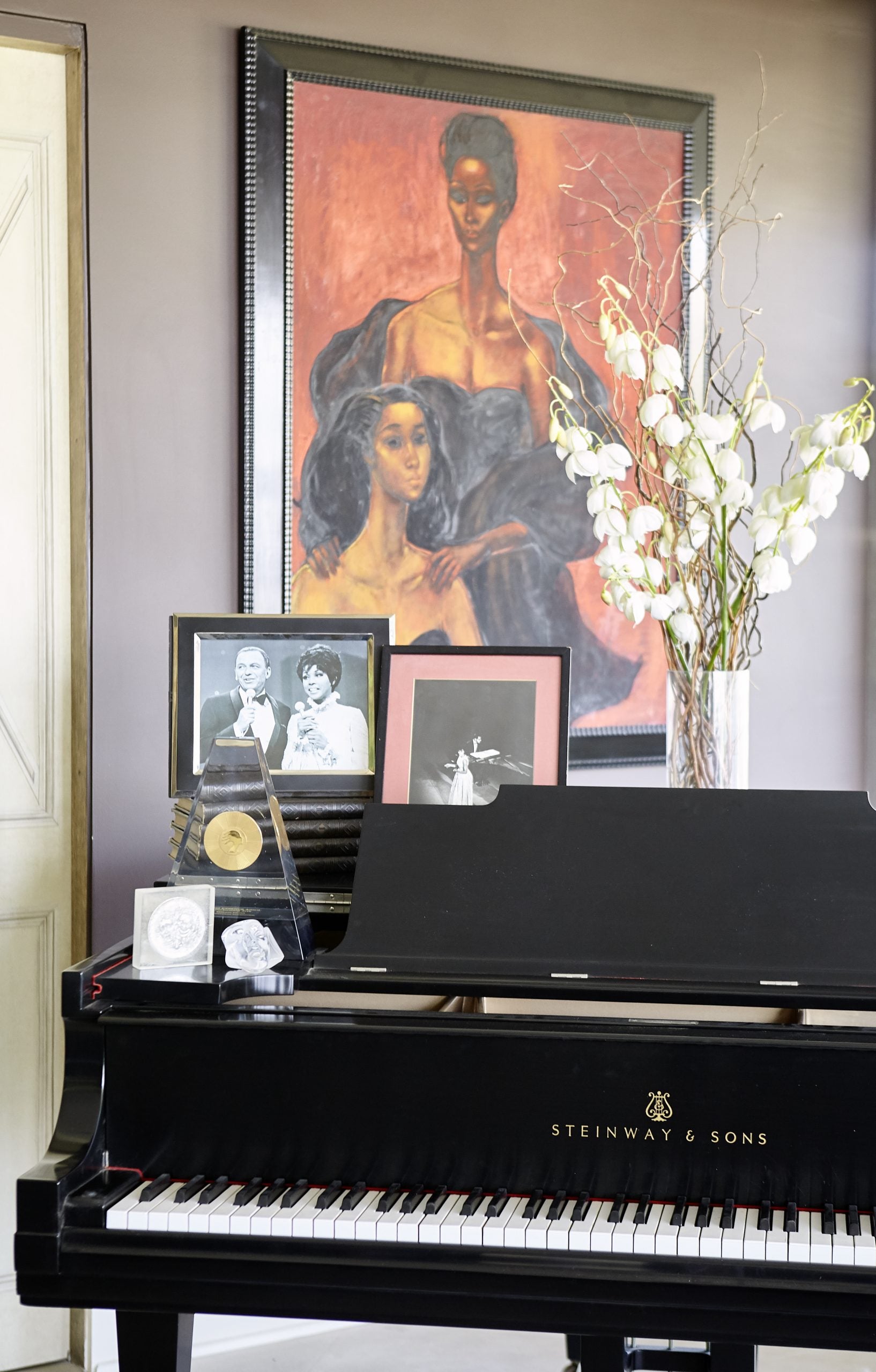 Diamond Drip! Diahann Carroll’s Jewels And Furniture To Be Sold In Estate Sale