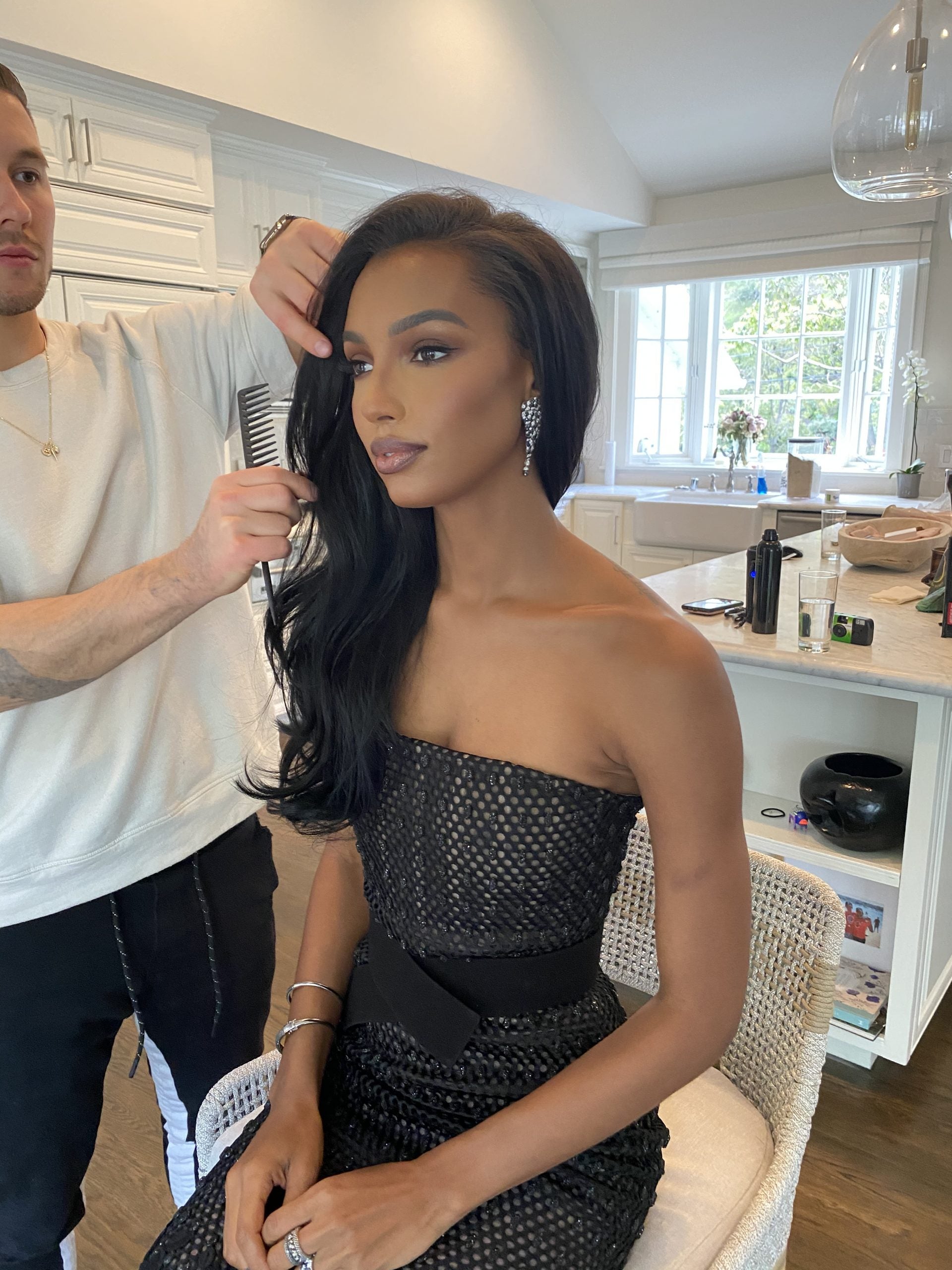 Here's How Supermodel Jasmine Tookes Got Ready For The 51st NAACP Image Awards