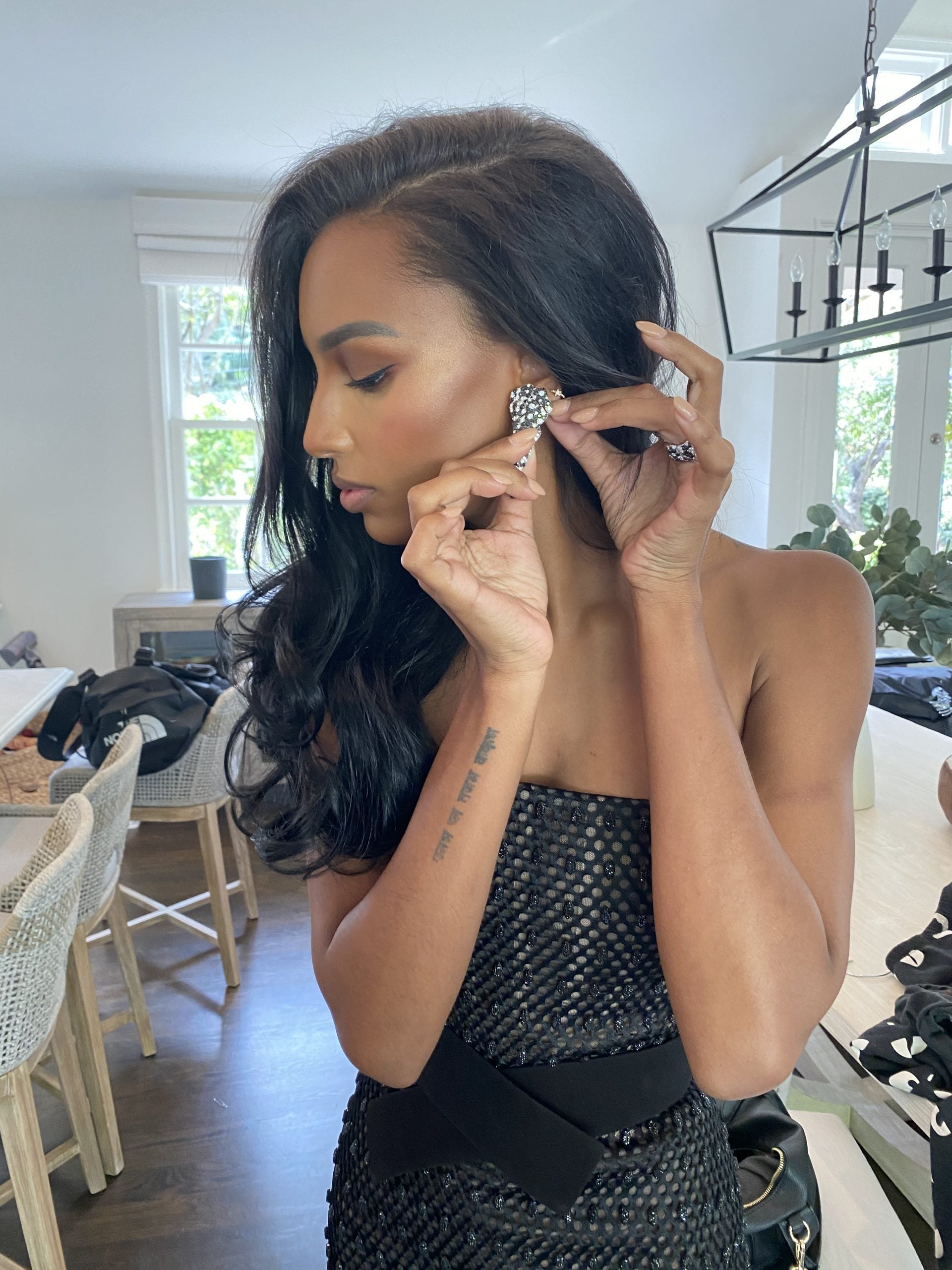 Here's How Supermodel Jasmine Tookes Got Ready For The 51st NAACP Image Awards