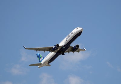 JetBlue Bans Passenger Who Was Awaiting Results For Coronavirus Test