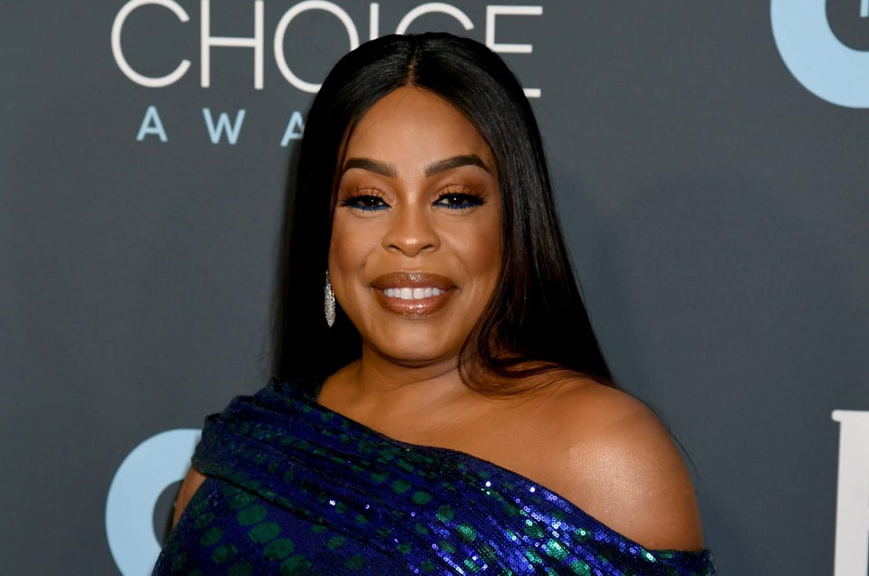 Niecy Nash, Essence Atkins And More To Appear In New Series ‘Behind Her Faith’