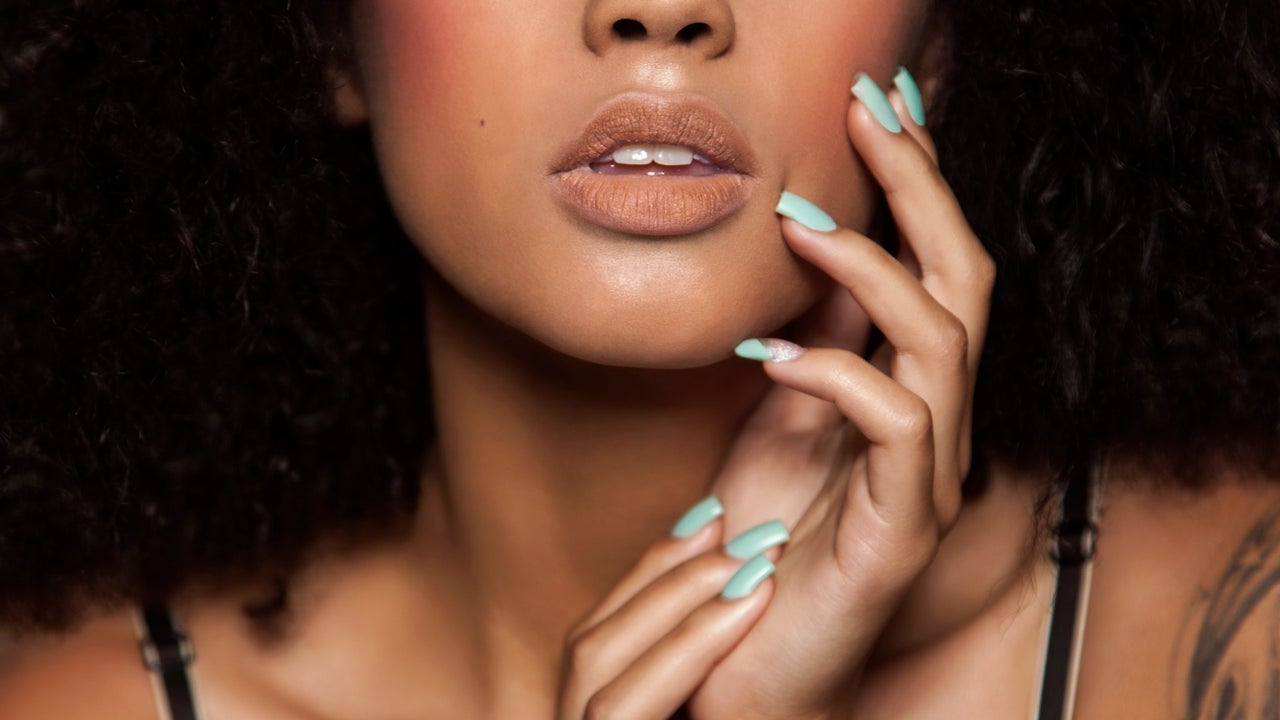 Nail Salon Closed? Here Are 7 PressOn Kits To Keep Your Fingernails