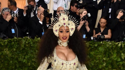 Check Out These Past Met Gala Beauty Moments