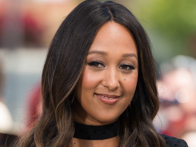 Tamera Mowry-Housely's Hairline Is Full Of Grays, And She's Okay With It