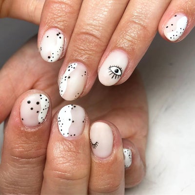 Get Into These Hot Black-And-White Nail Designs For Spring