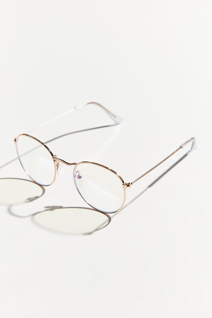 Relieve Your Computer Eye Strain With These Chic Glasses