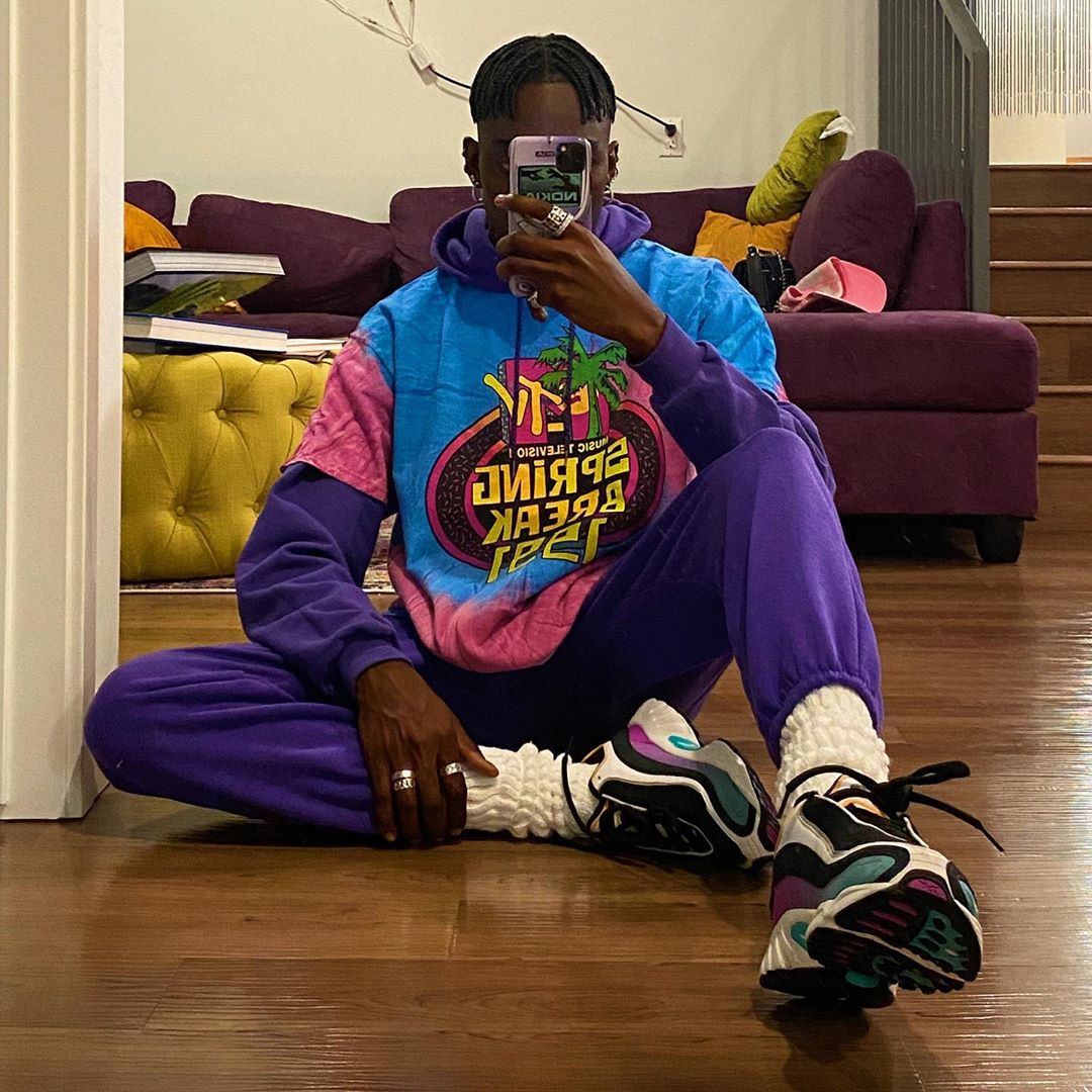 These Celebrities Have The Coziest Quarantine Style