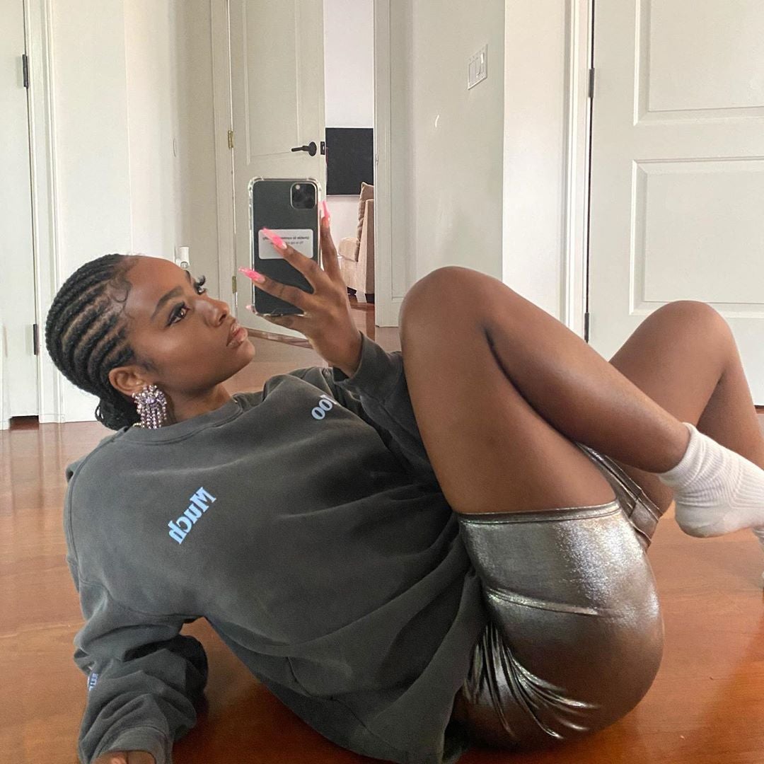 These Celebrities Have The Coziest Quarantine Style