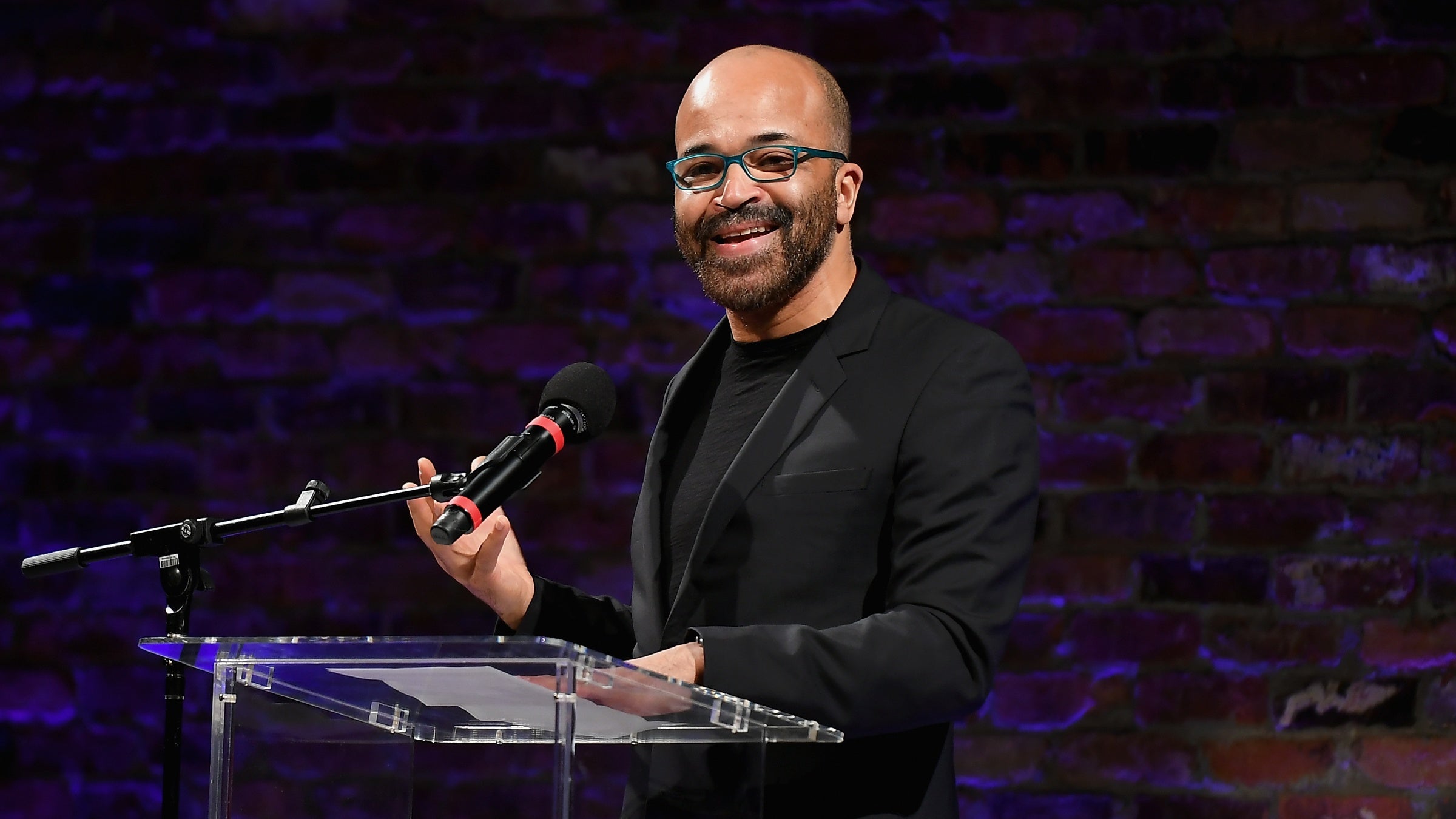 'Westworld' Star Jeffrey Wright Rallies Support And Feeds Brooklyn’s Essential Workers