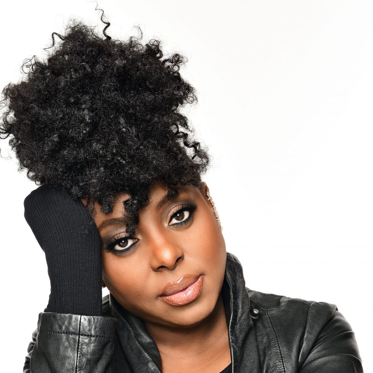 Ledisi Drops Video for New Single 'Anything For You'