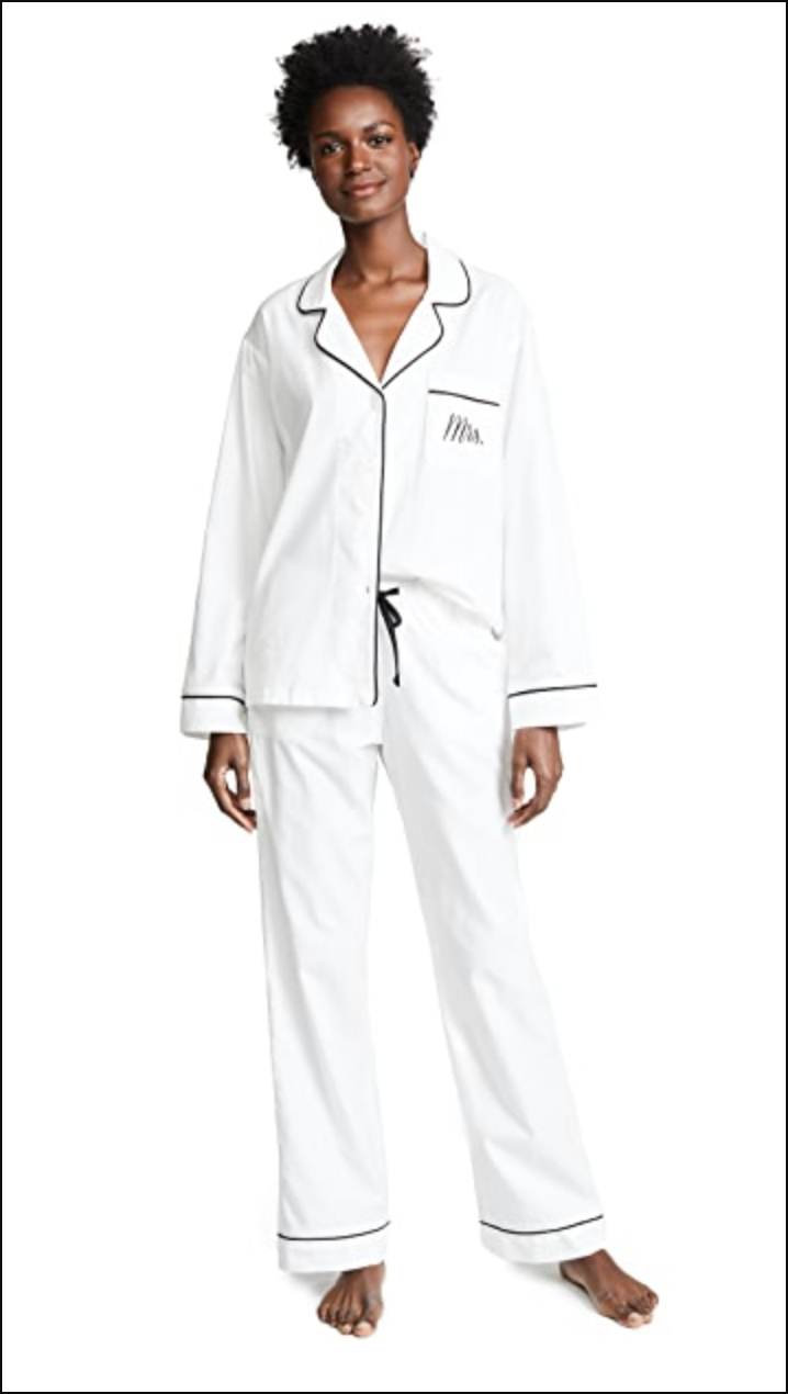 5 Self-Care Gifts To Send Mom If You'll Be Distanced On Mother's Day