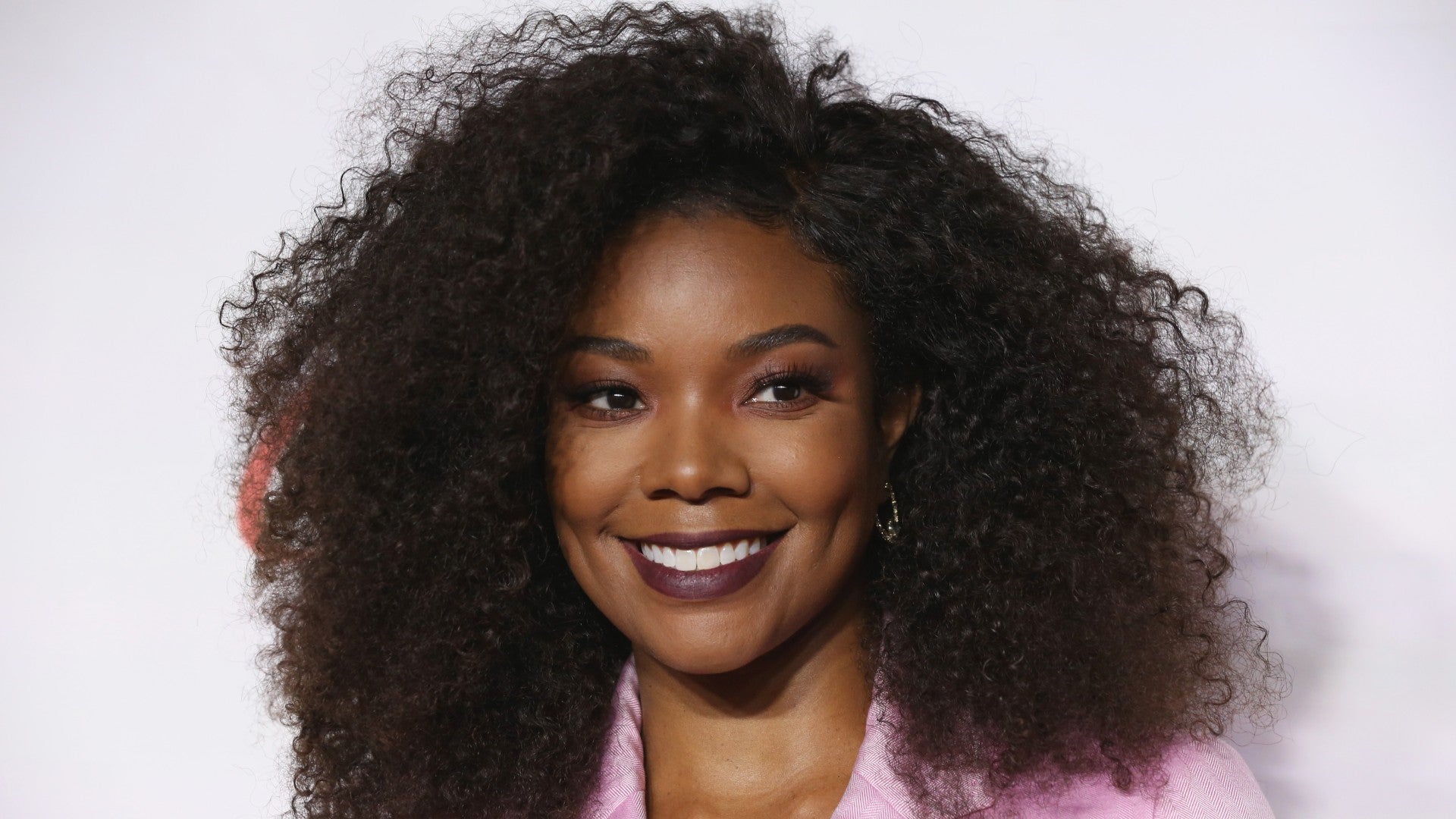 Gabrielle Union's Hairstylist Larry Sims On Removing Weaves And Wigs Properly