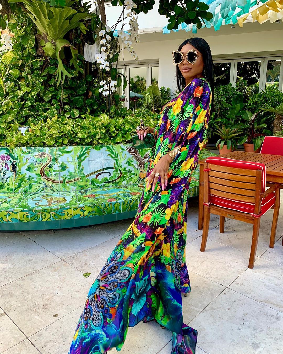 The Chic Caftan All Your Favorite Celebrities Are Wearing