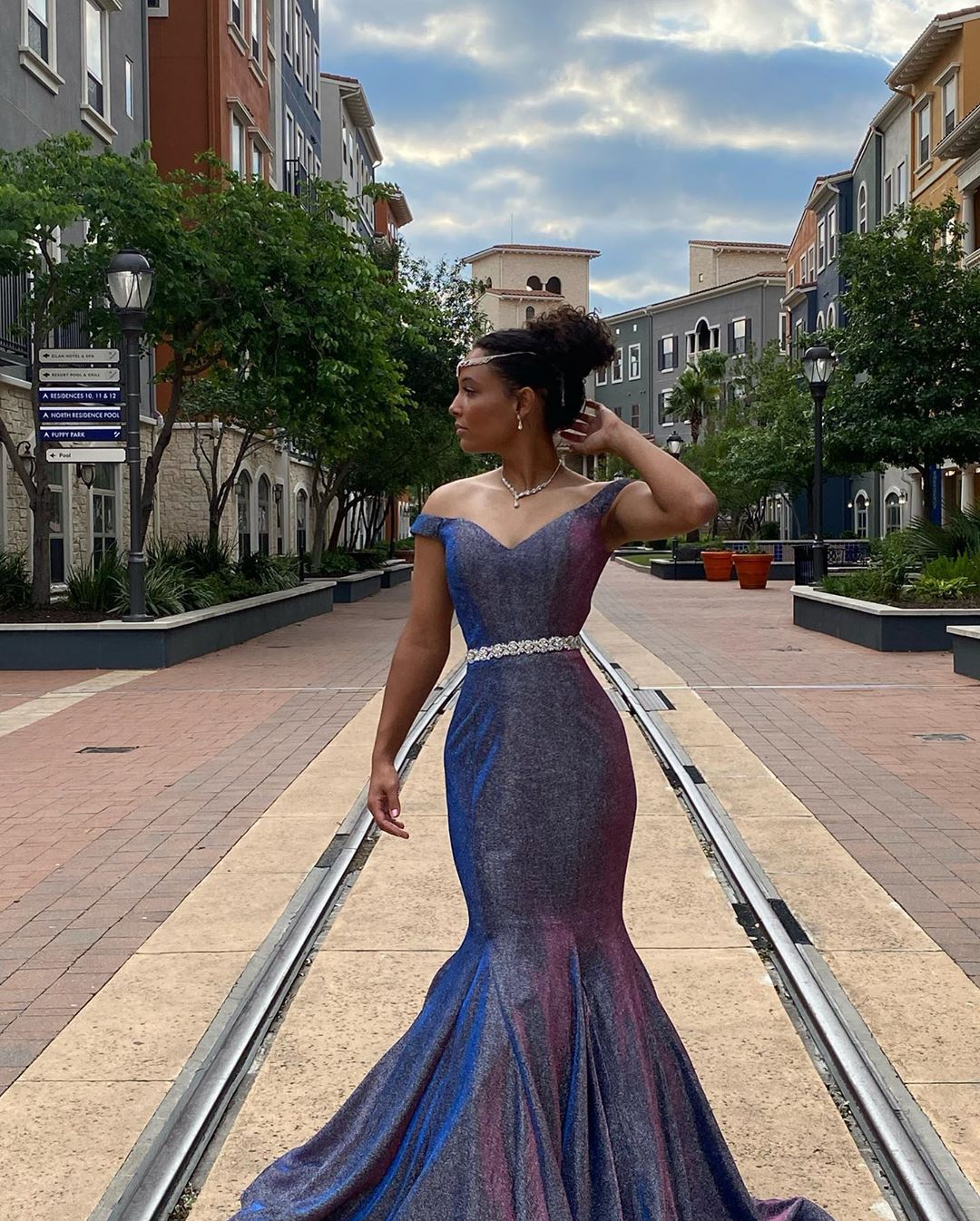 These 15 High School Seniors Are Still Celebrating Prom