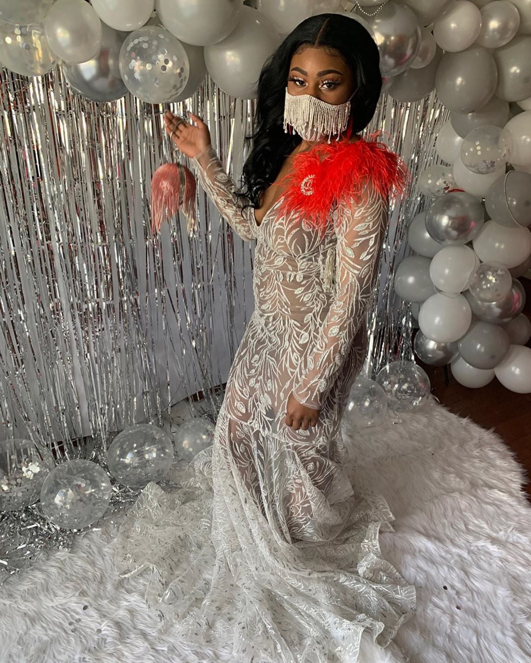 These 15 High School Seniors Are Still Celebrating Prom