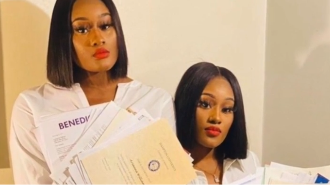 Identical Twins Get Accepted Into 37 Colleges Each